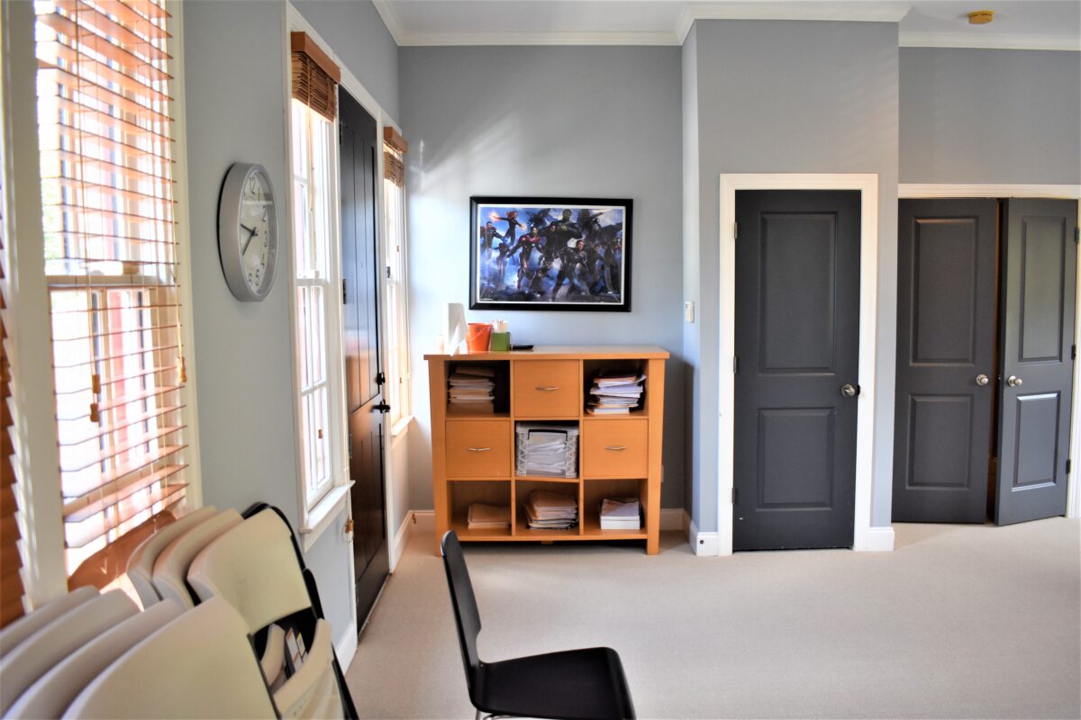 5930 Odell Street Approx. 1561 SF Double Suite ⬅ Bagley Commercial